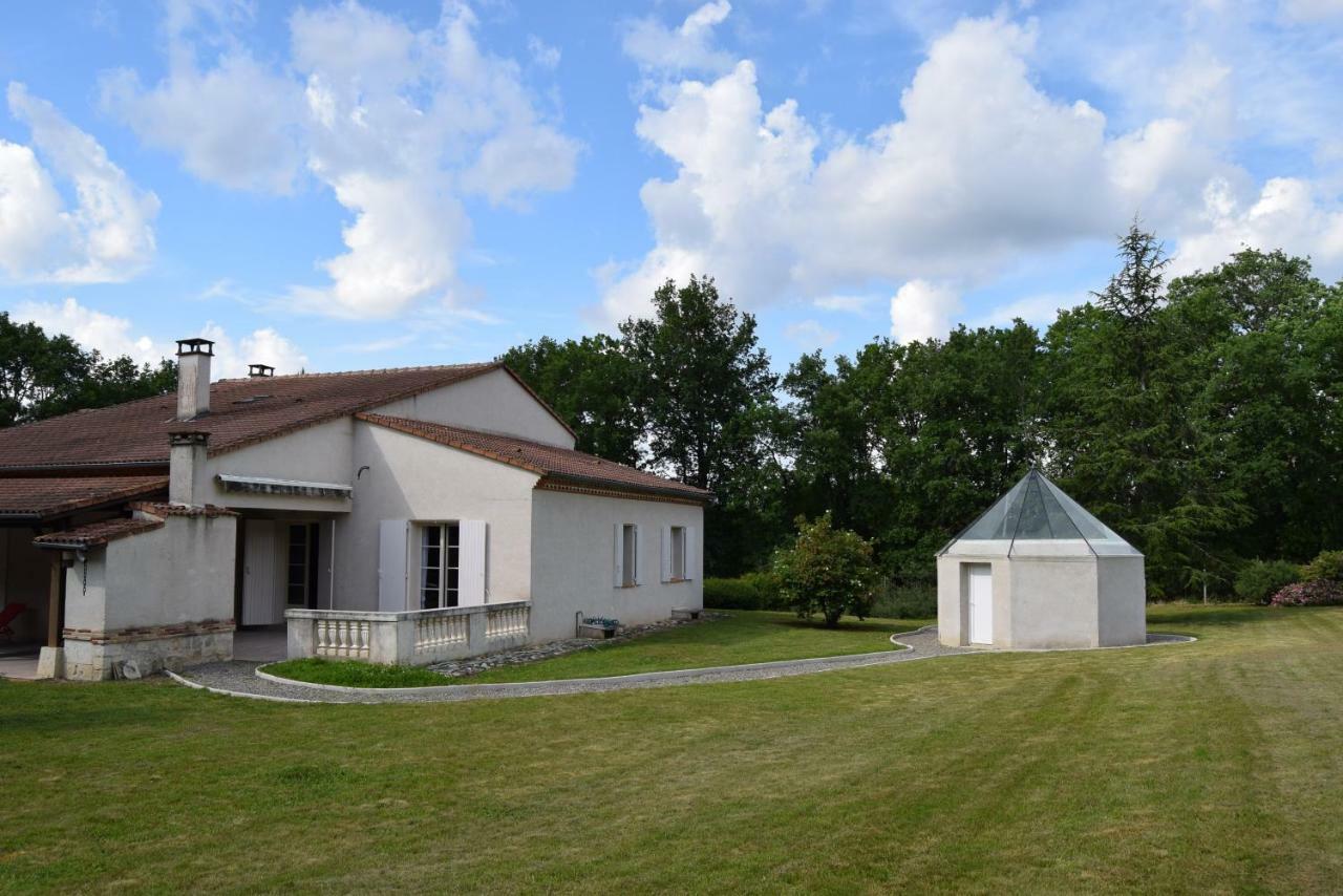 Bed and Breakfast Le Cheminard Feugarolles Экстерьер фото