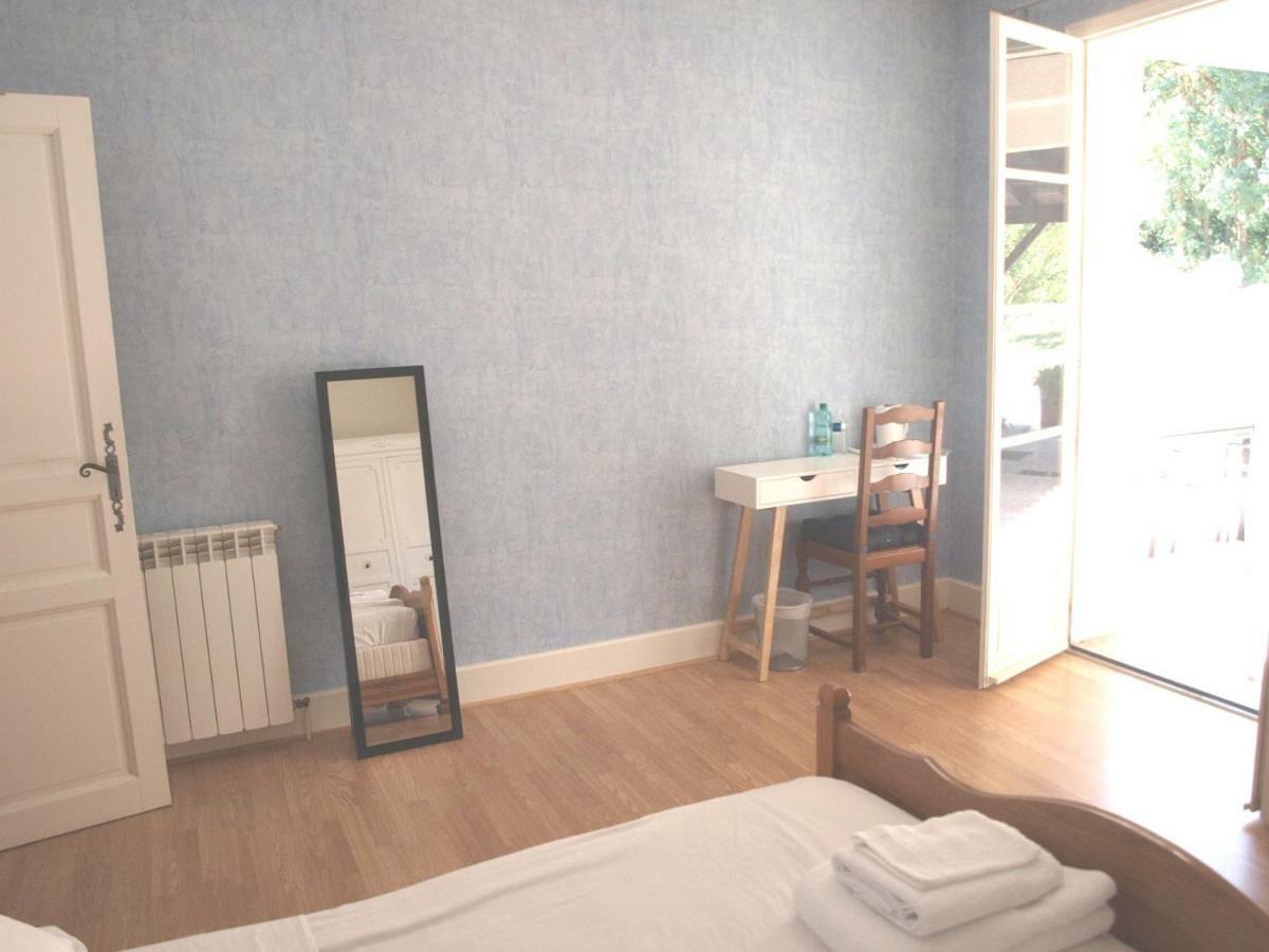 Bed and Breakfast Le Cheminard Feugarolles Экстерьер фото